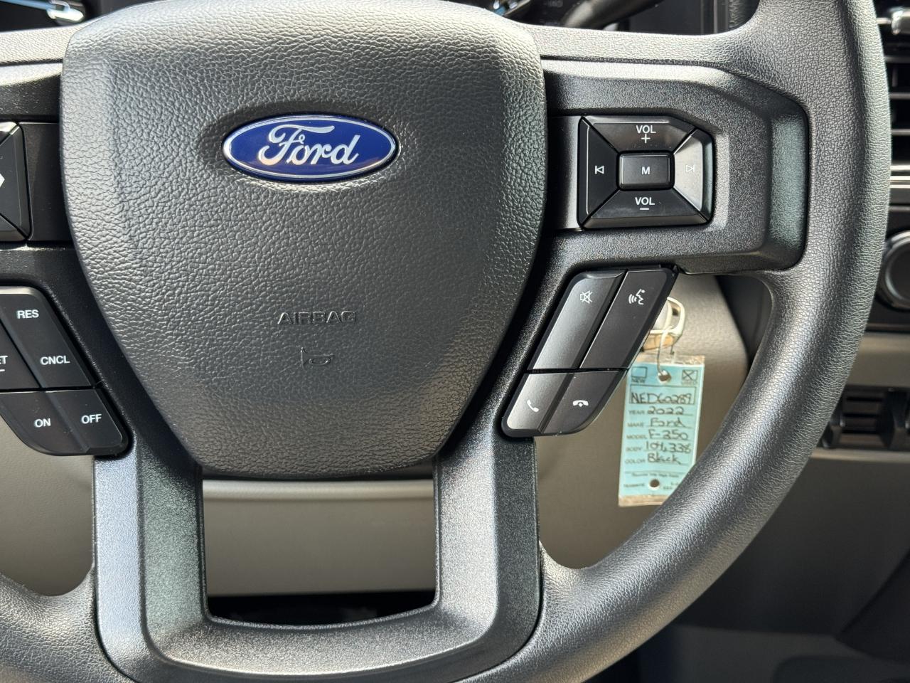 Ford Super Duty F-350 DRW  2022
