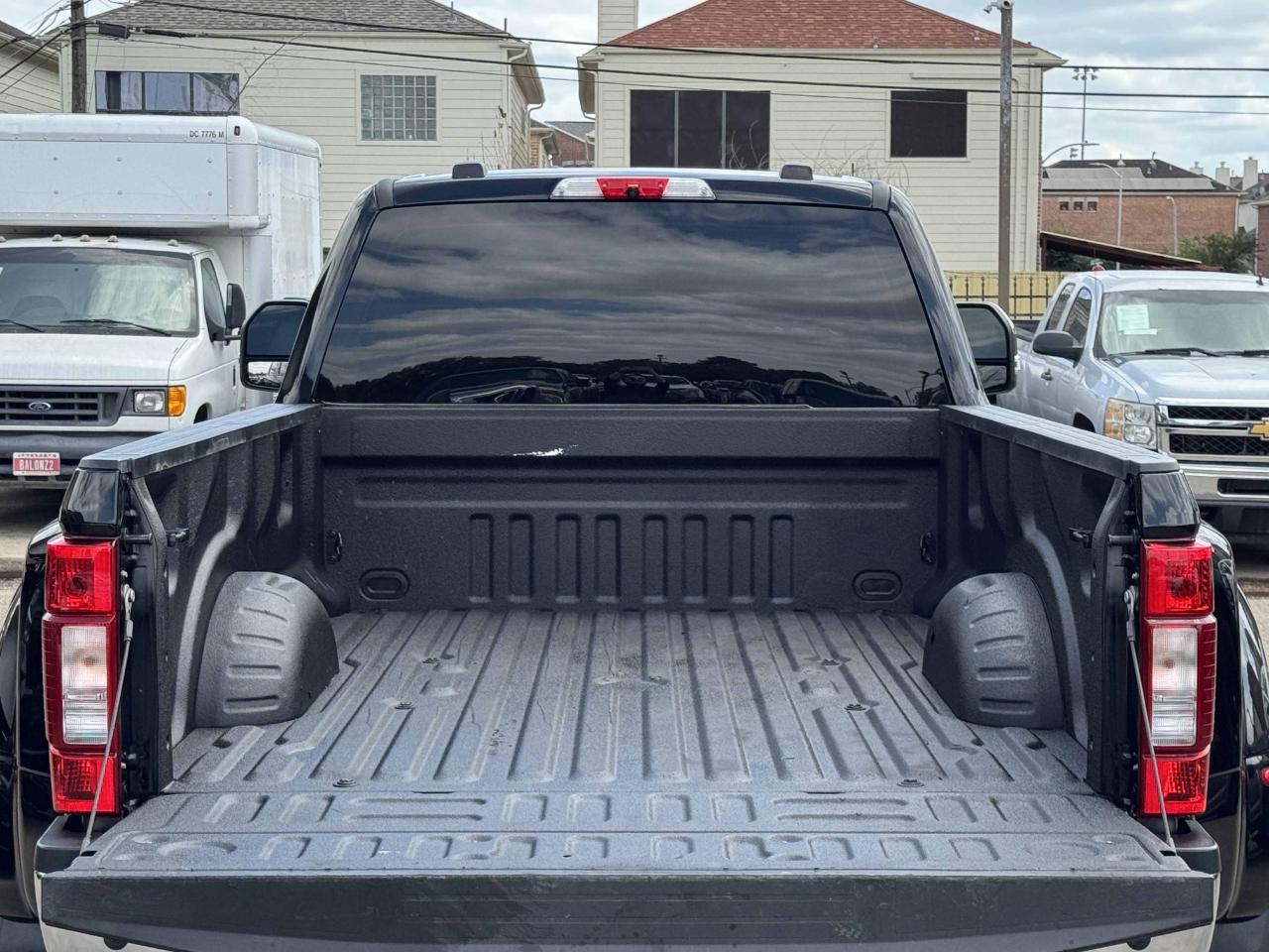 Ford Super Duty F-350 DRW  2022