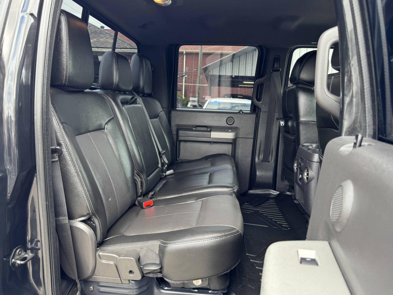 Ford Super Duty F-250 SRW  2015