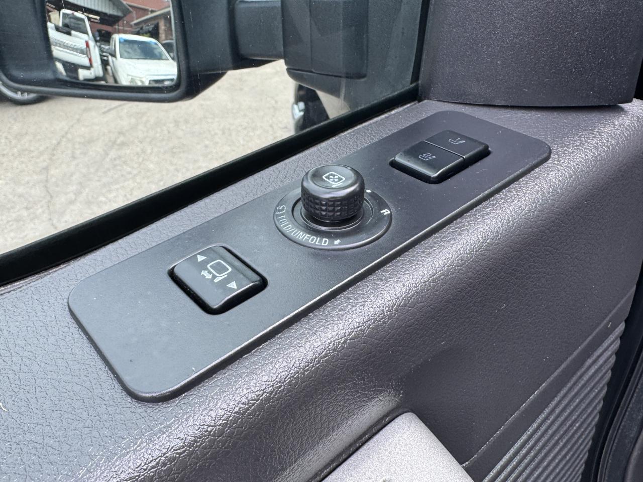 Ford Super Duty F-250 SRW  2015