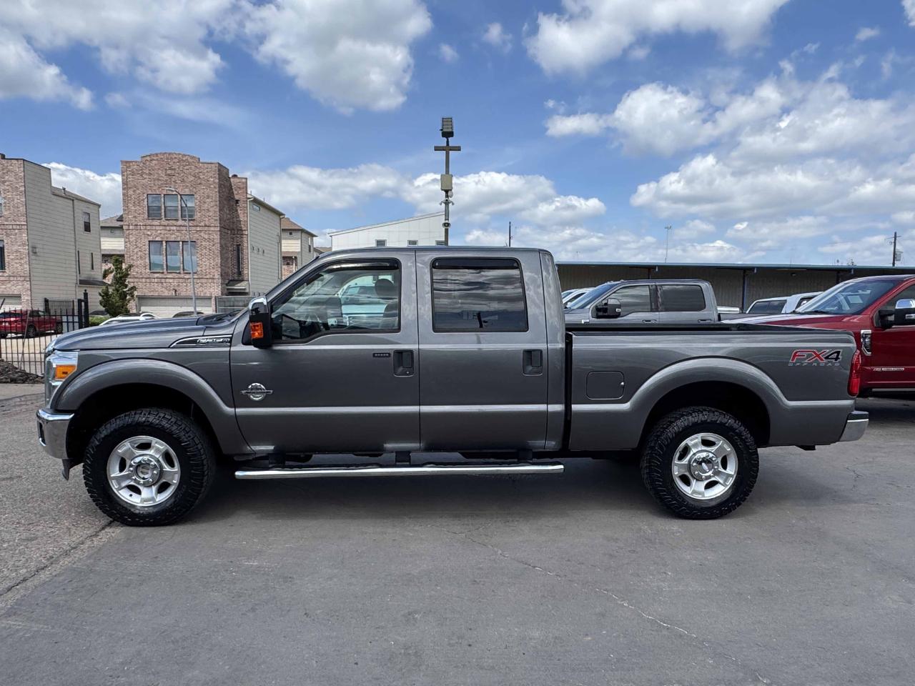 Ford Super Duty F-250 SRW  2013