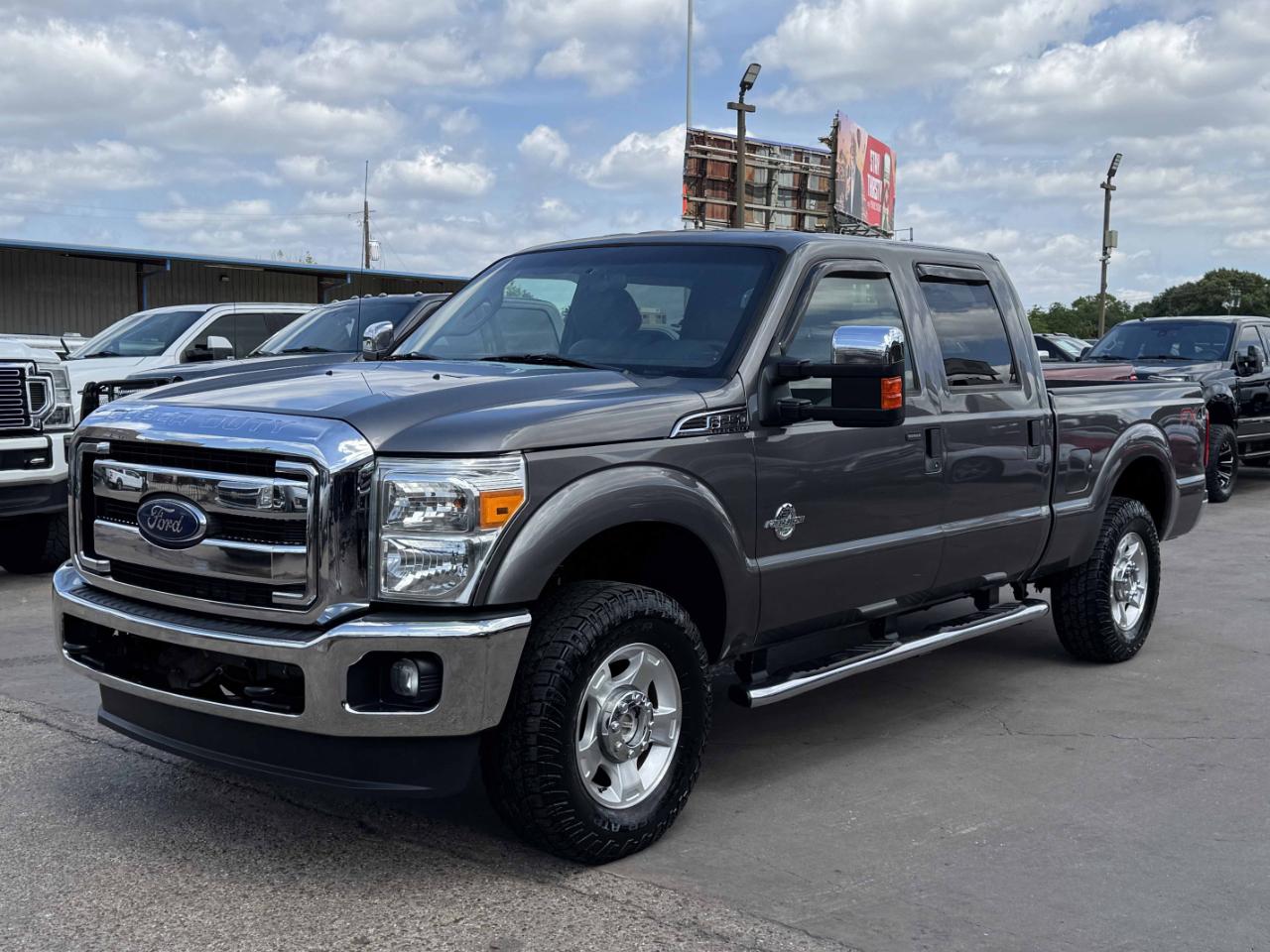 Ford Super Duty F-250 SRW  2013