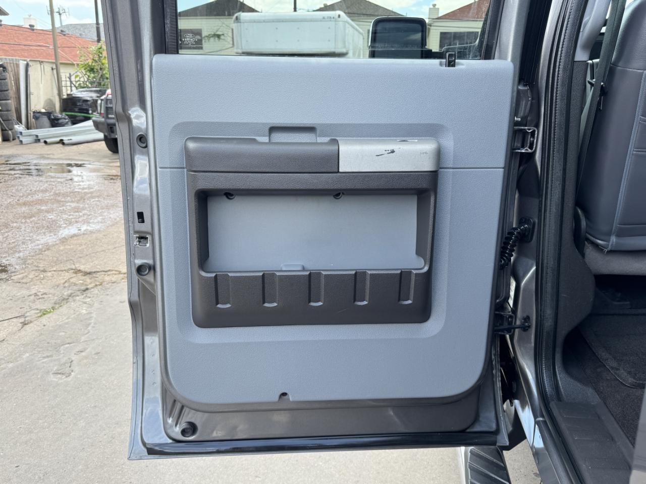 Ford Super Duty F-250 SRW  2013
