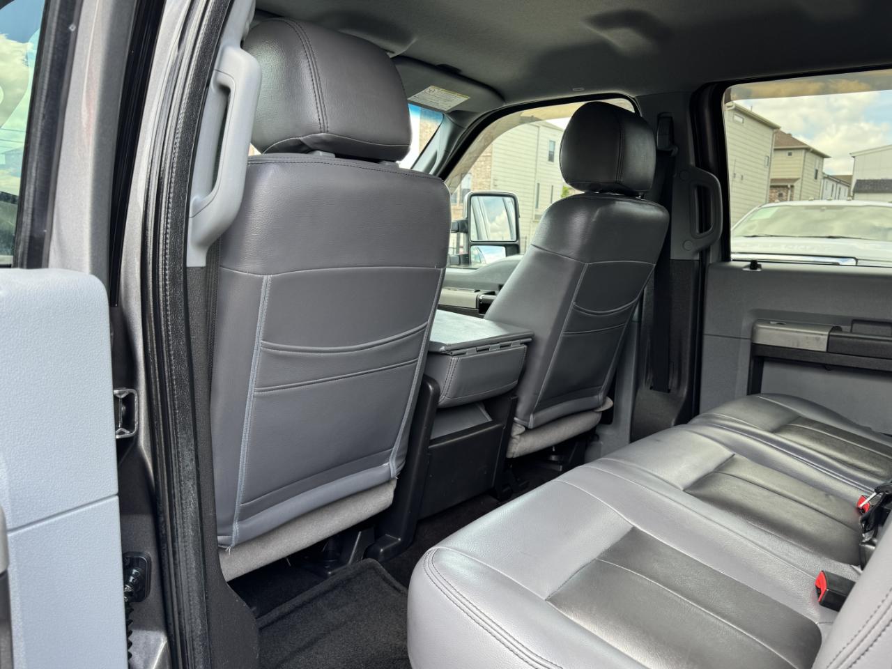 Ford Super Duty F-250 SRW  2013