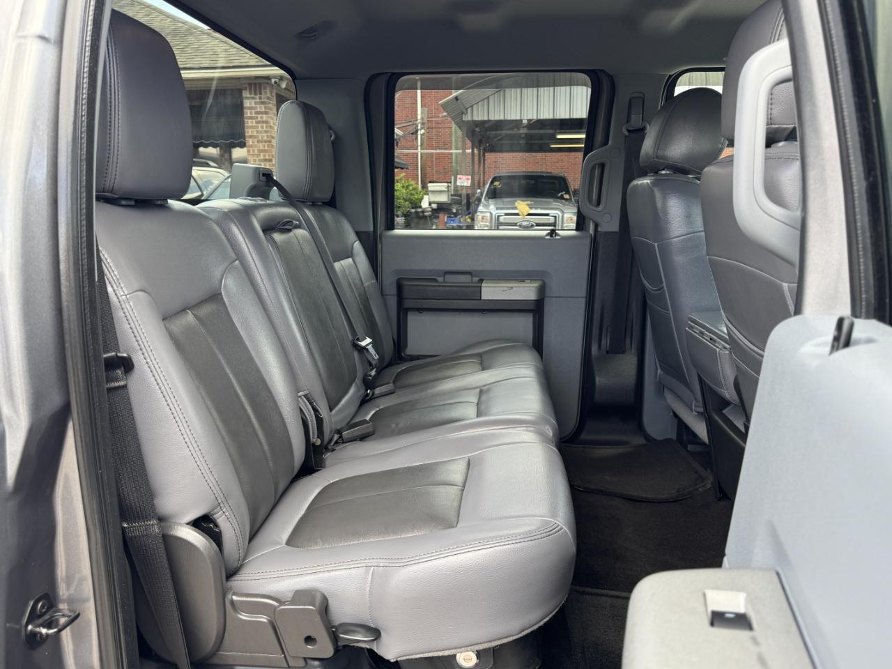 Ford Super Duty F-250 SRW  2013