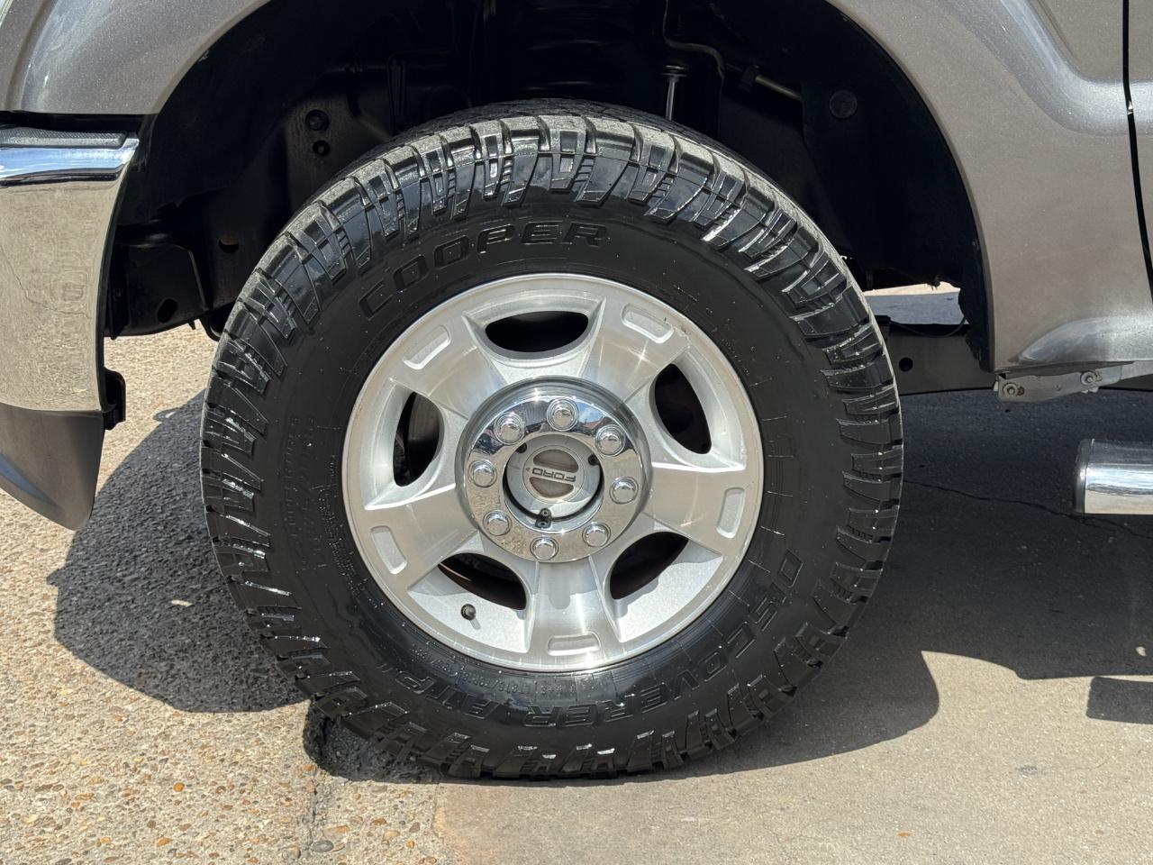 Ford Super Duty F-250 SRW  2013