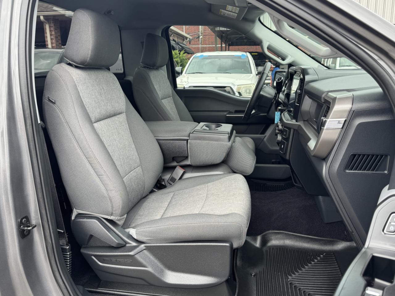 Ford F-150  2024