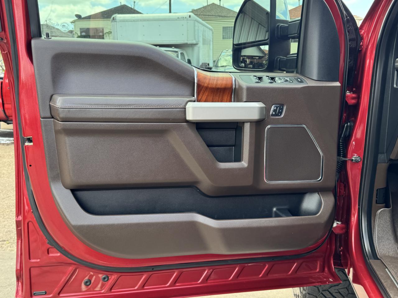 Ford Super Duty F-250 SRW  2017
