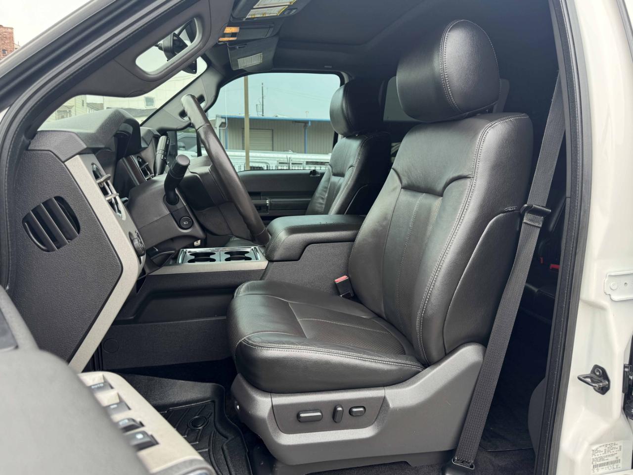 Ford Super Duty F-250 SRW  2014