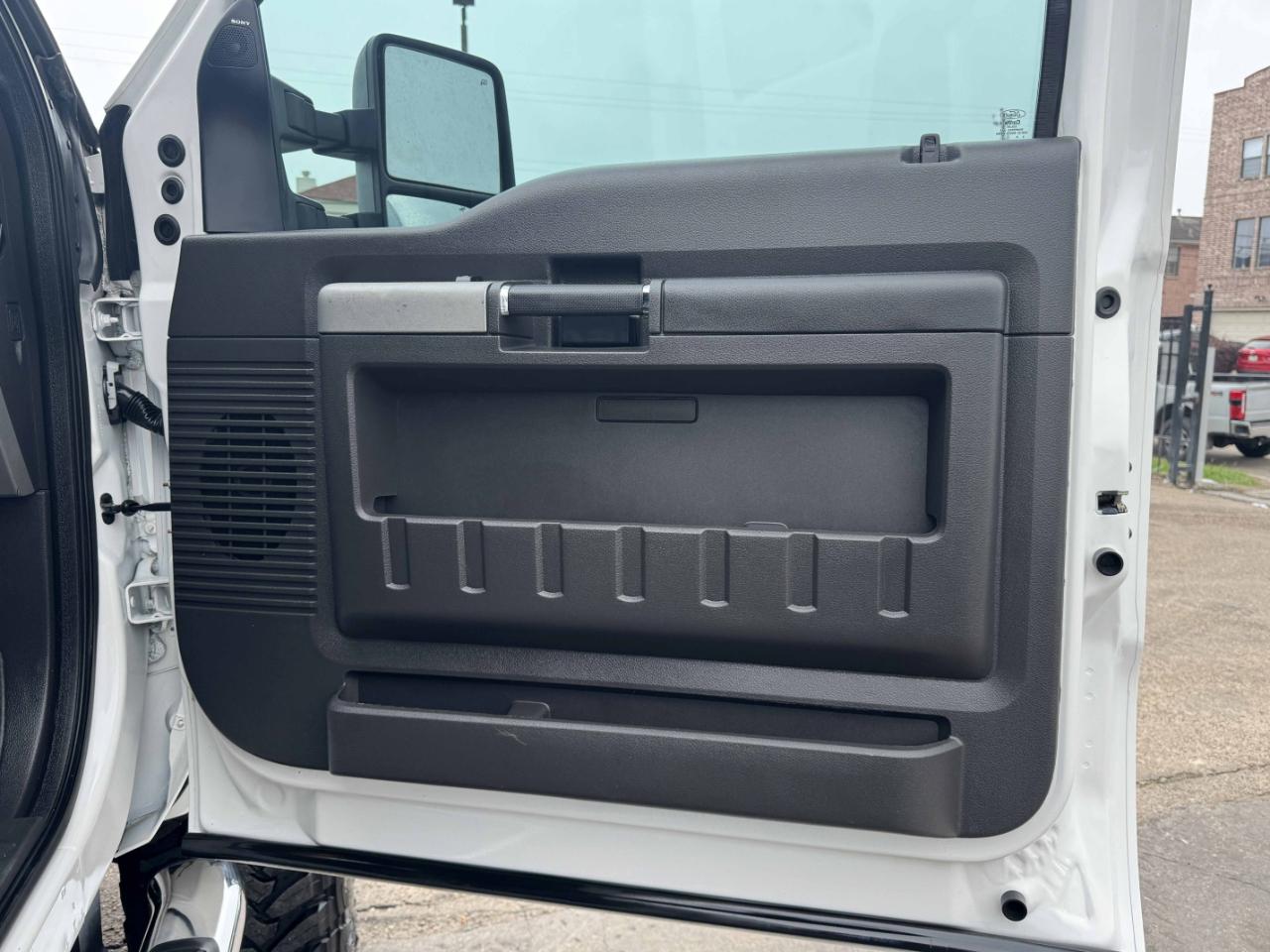 Ford Super Duty F-250 SRW  2014