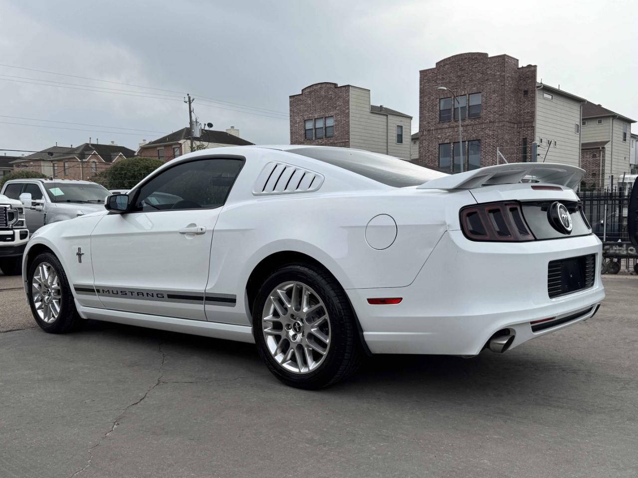 Ford Mustang  2014