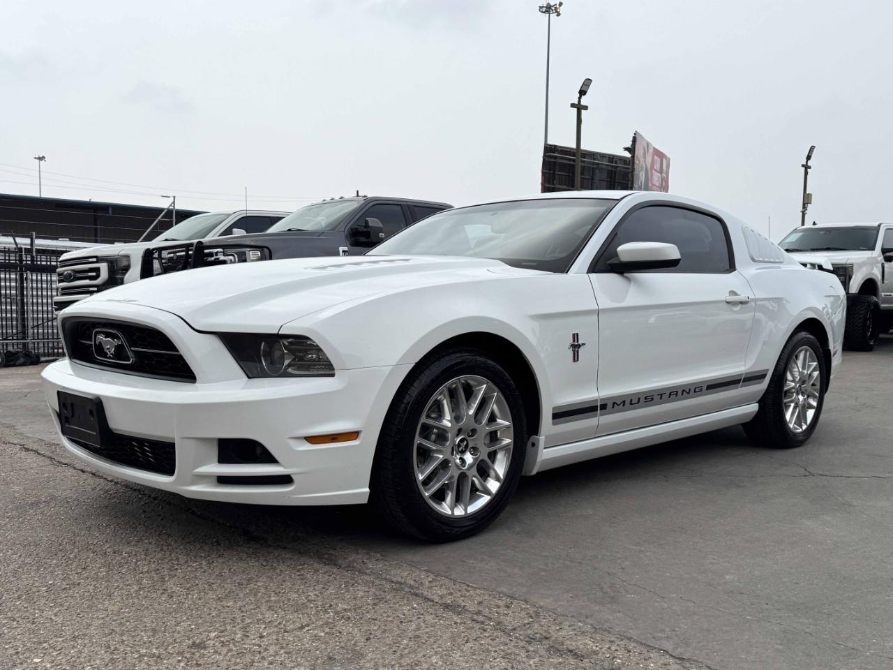 Ford Mustang  2014