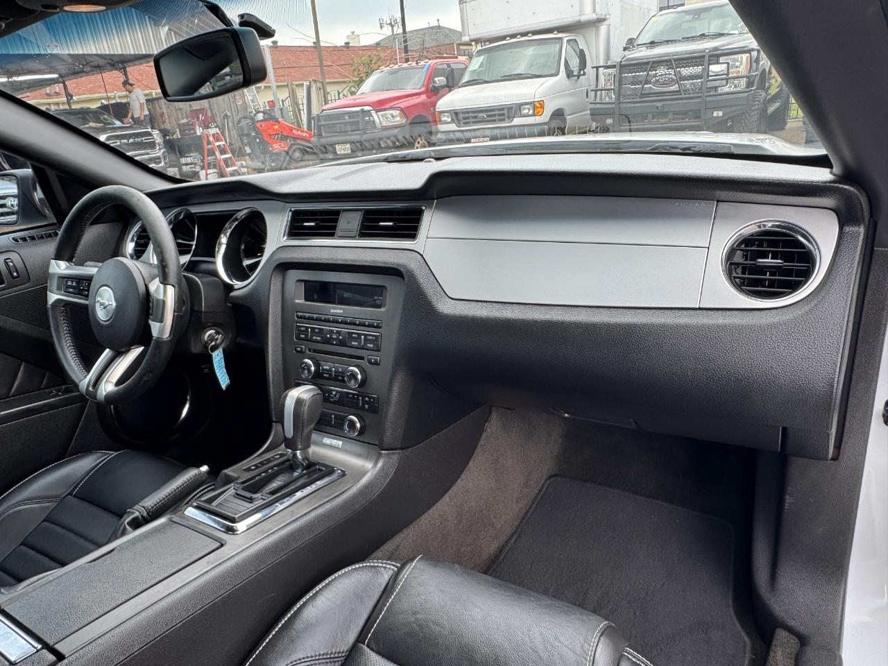 Ford Mustang  2014