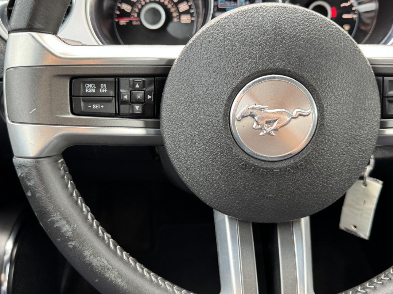 Ford Mustang  2014