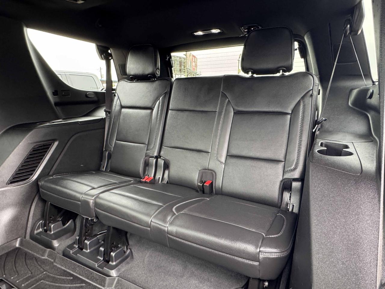 GMC Yukon Denali 4WD 2022