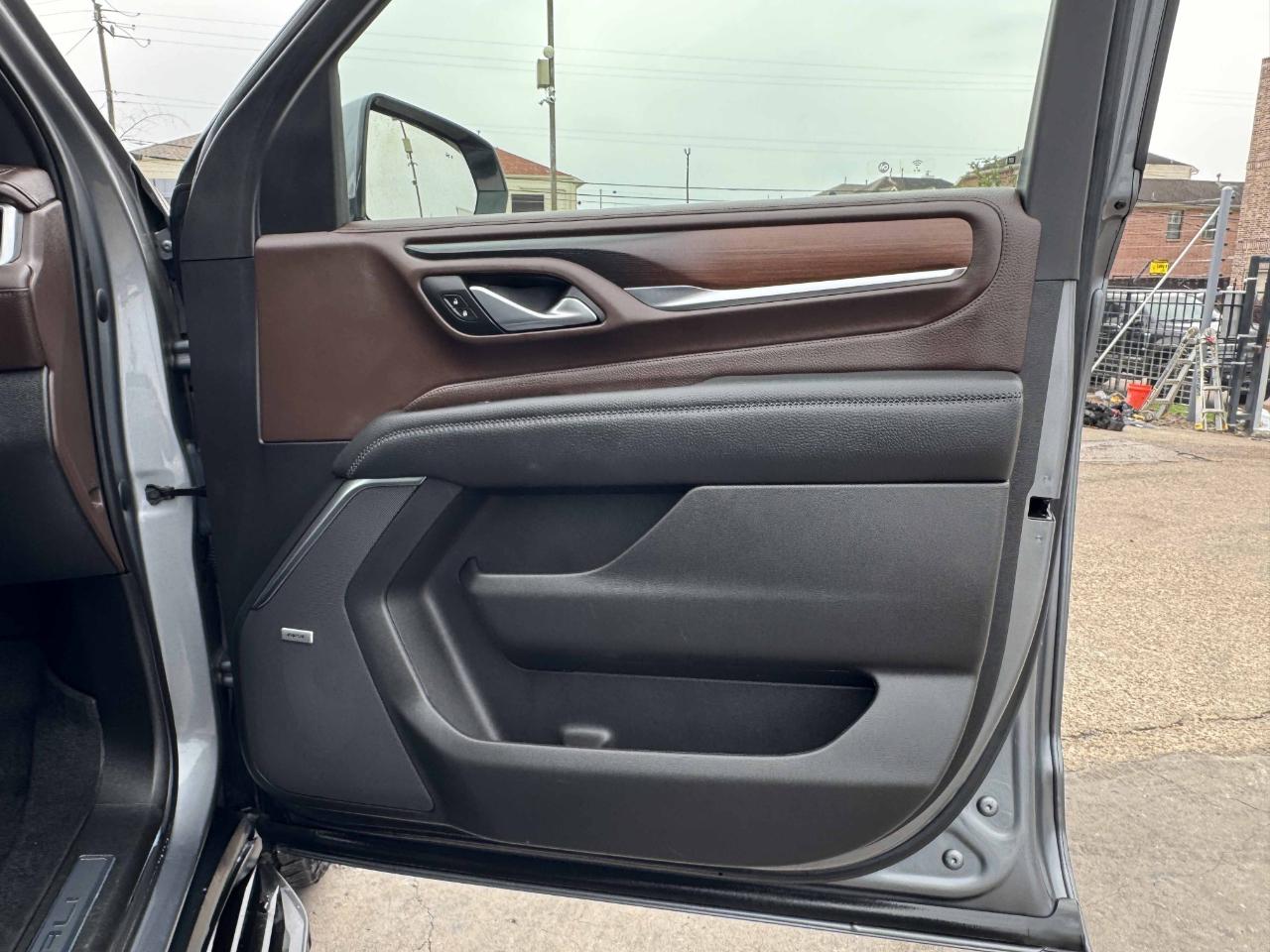 GMC Yukon Denali 4WD 2022