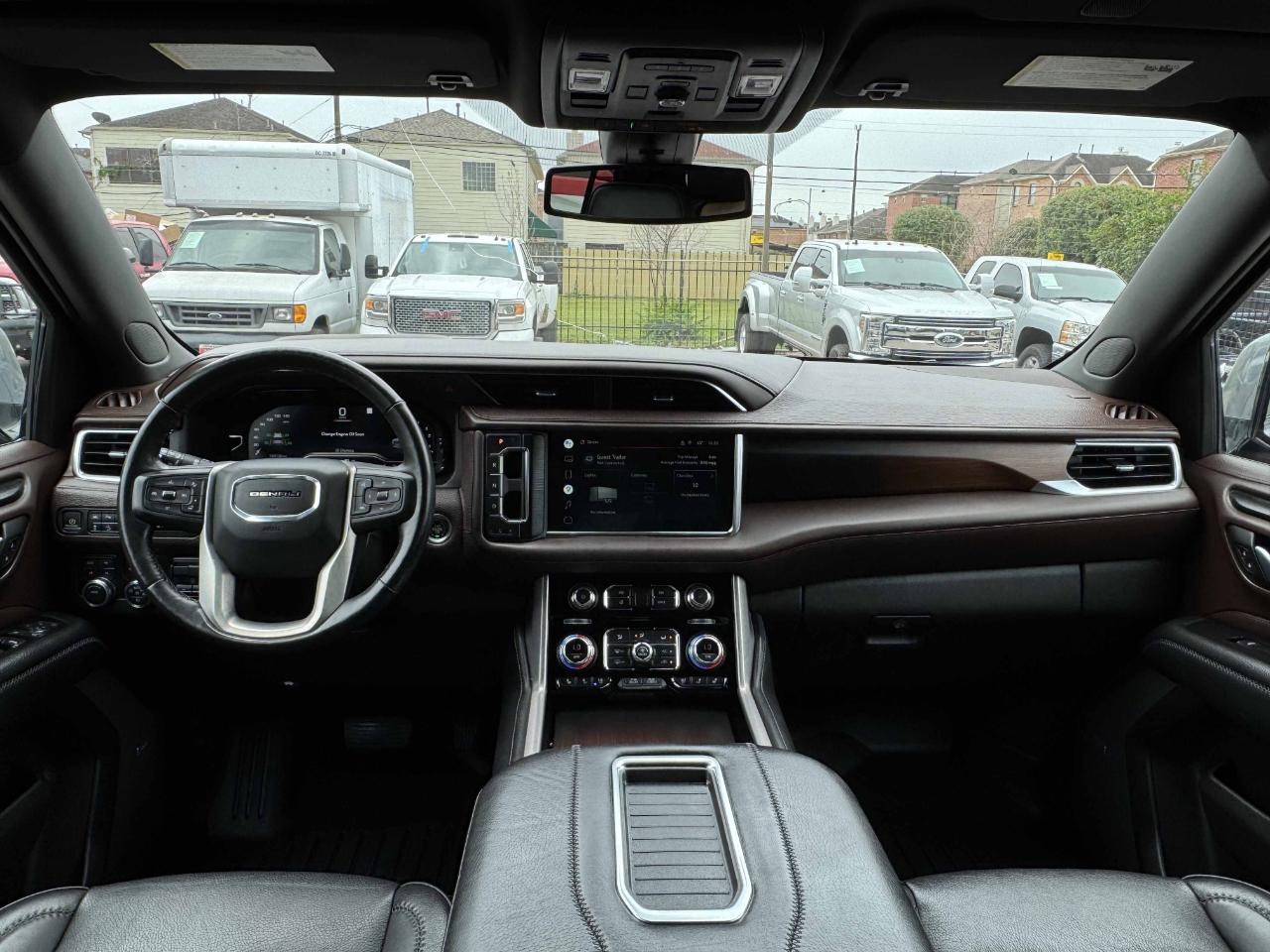 GMC Yukon Denali 4WD 2022