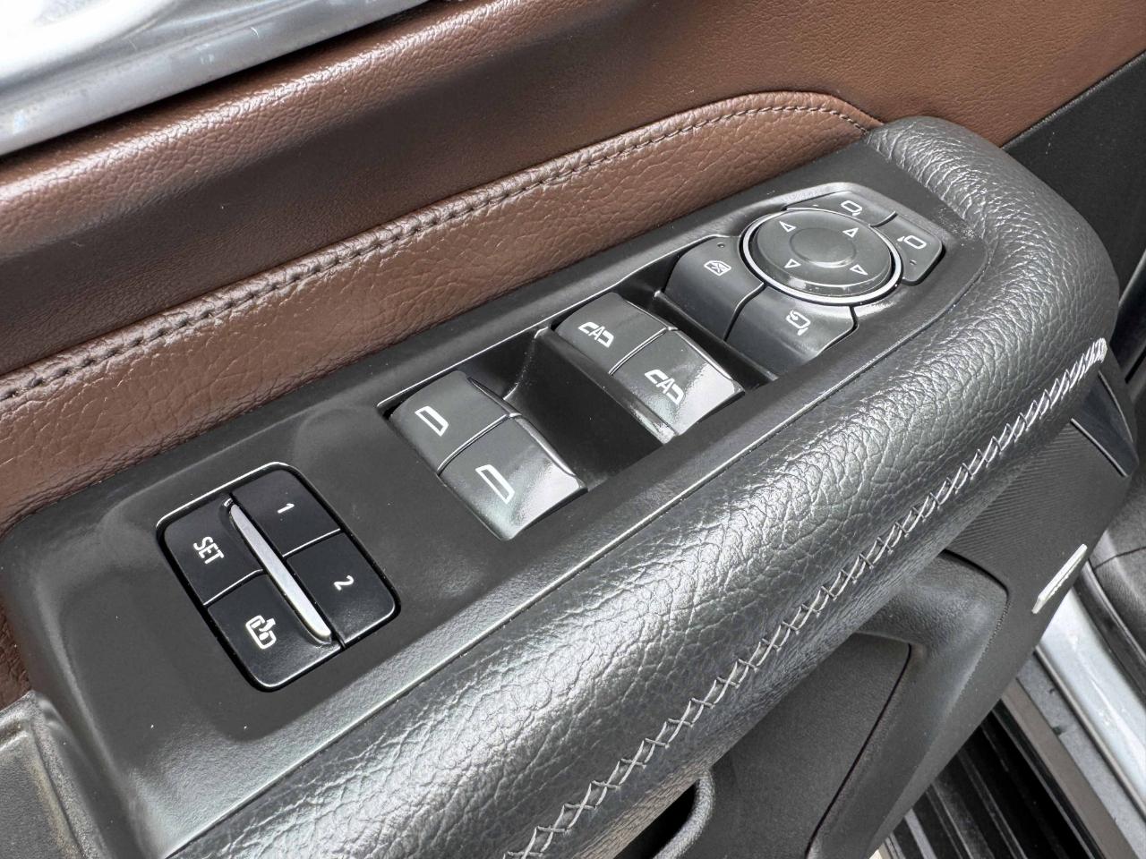 GMC Yukon Denali 4WD 2022