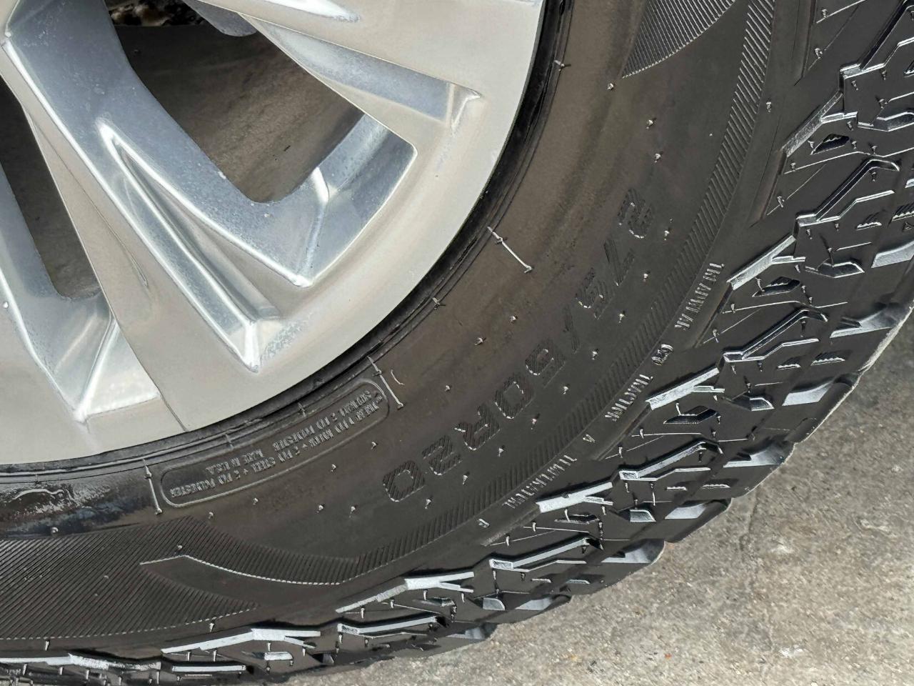 GMC Yukon Denali 4WD 2022
