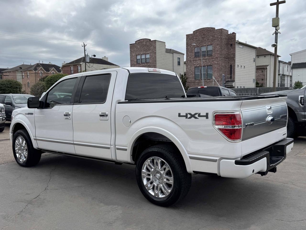 Ford F-150 Platinum SuperCrew 4WD 2013