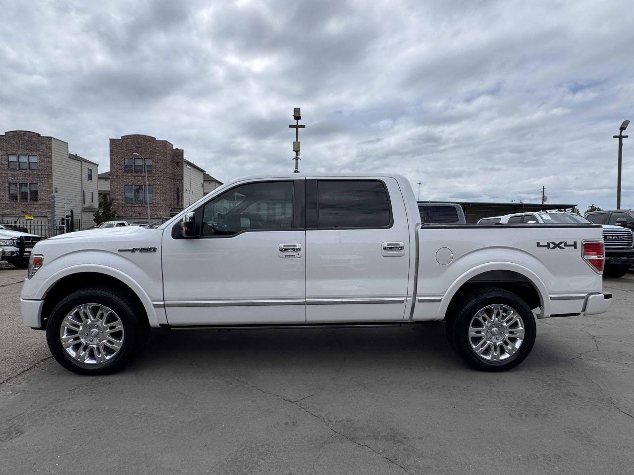 Ford F-150 Platinum SuperCrew 4WD 2013