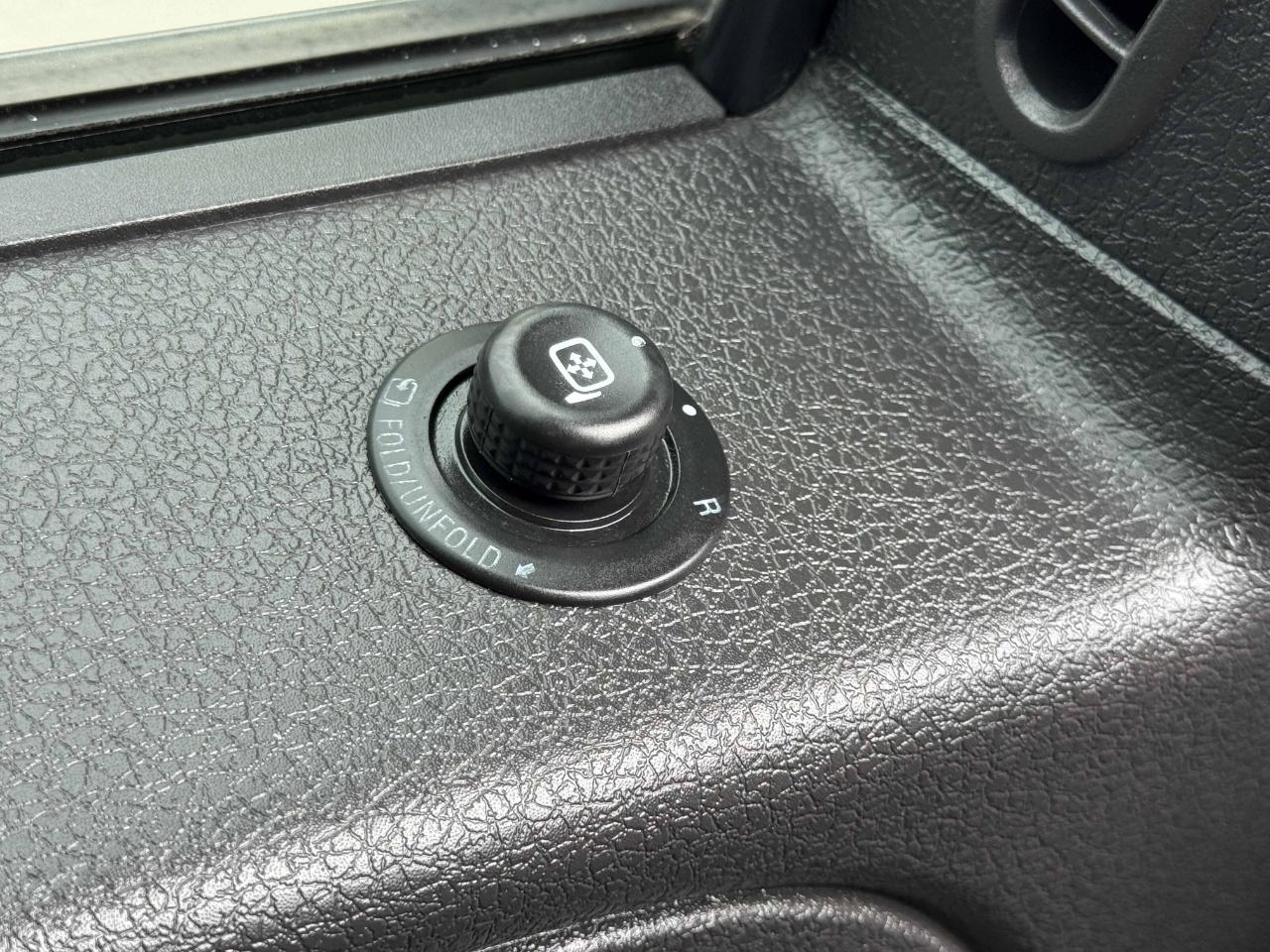 Ford F-150 Platinum SuperCrew 4WD 2013