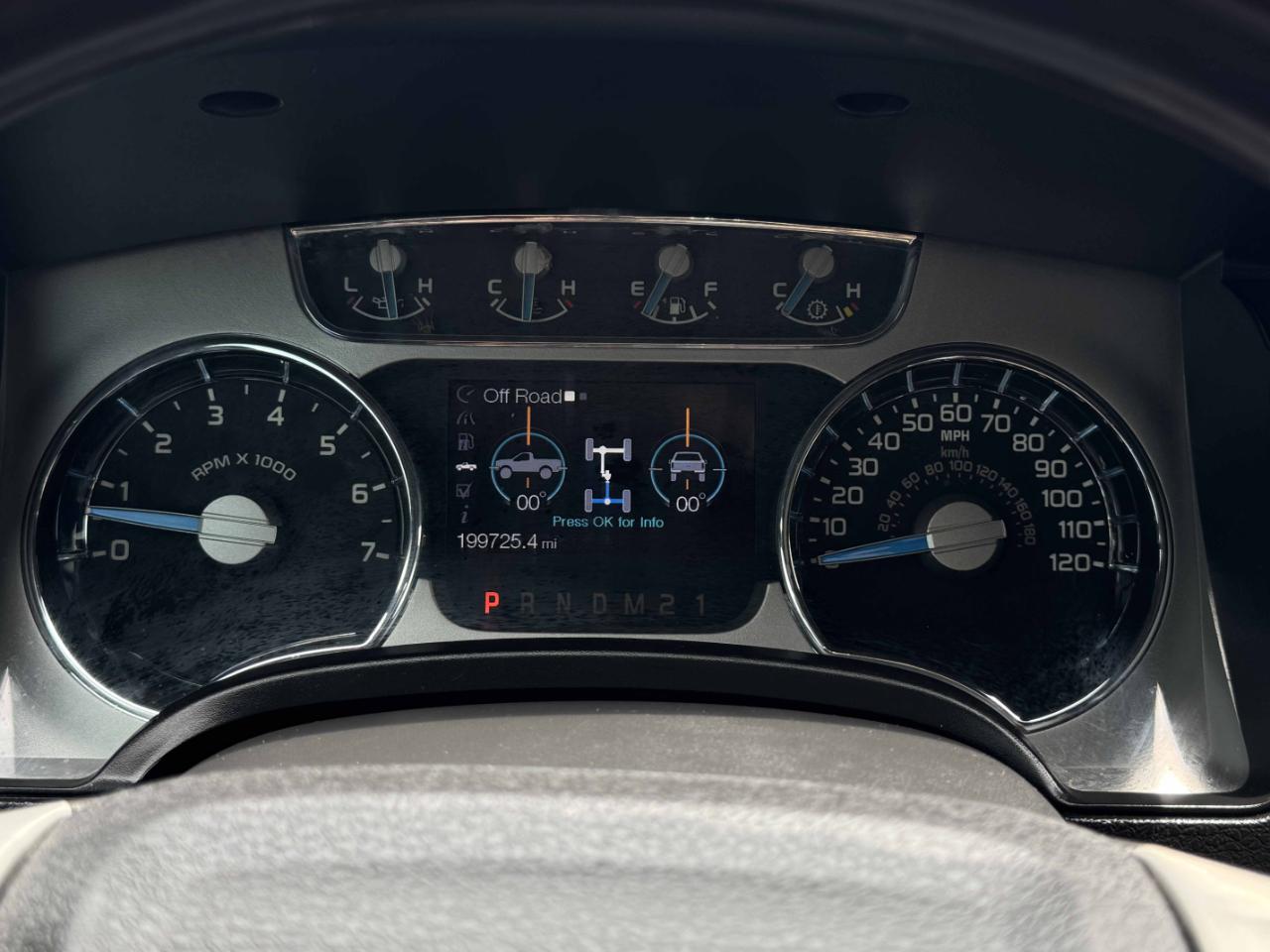 Ford F-150 Platinum SuperCrew 4WD 2013