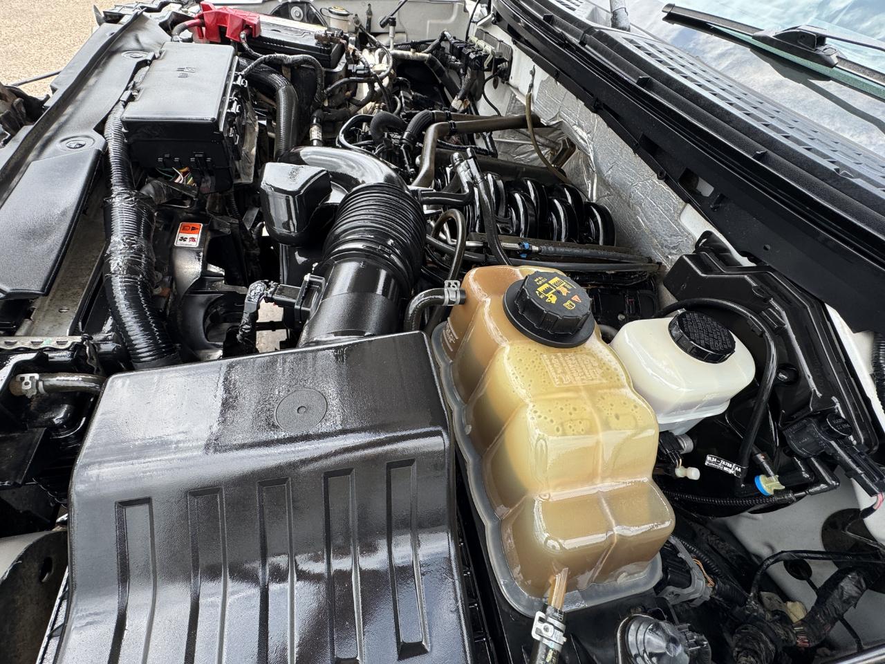 Ford F-150 Platinum SuperCrew 4WD 2013