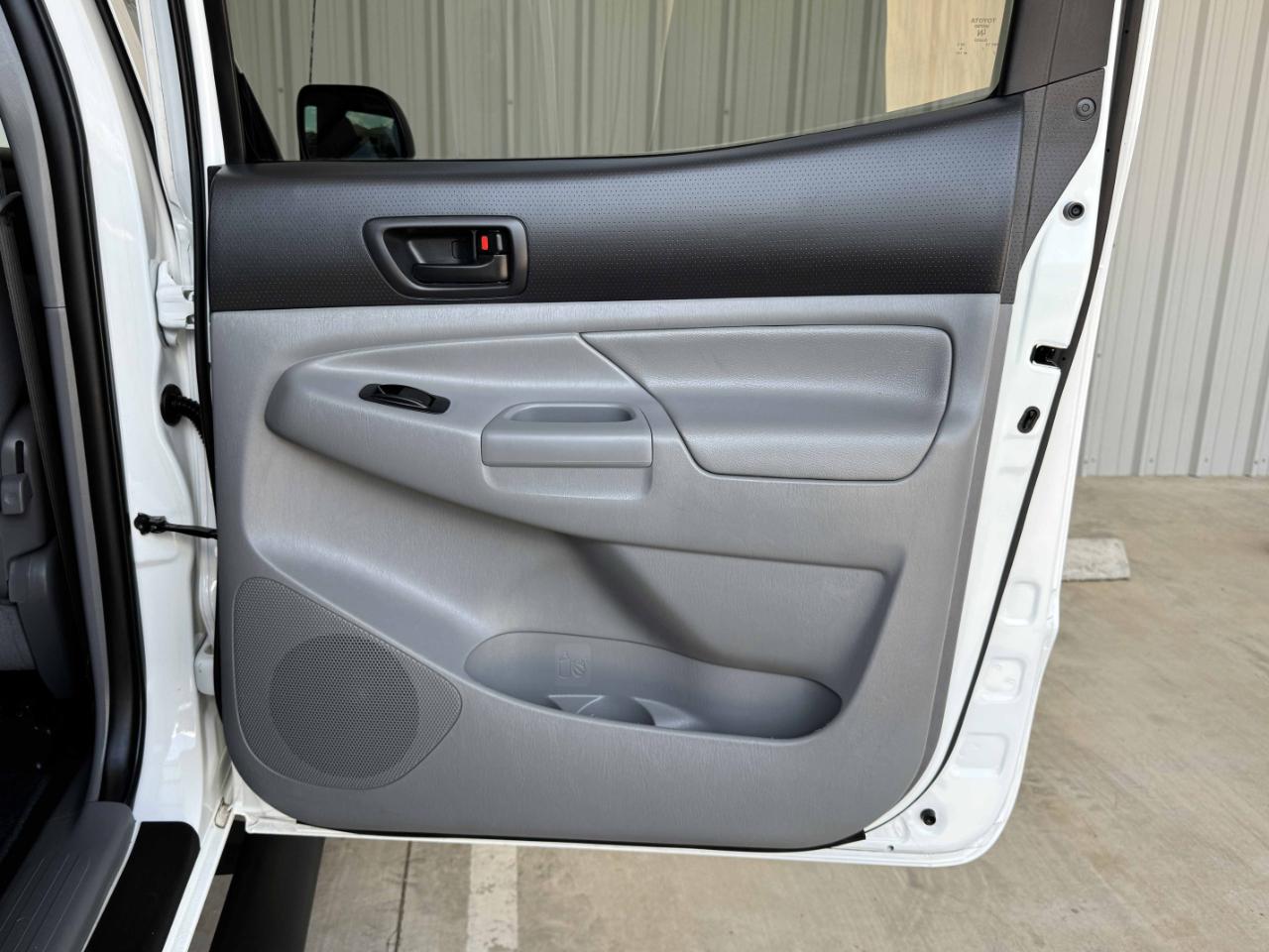 Toyota Tacoma  2012