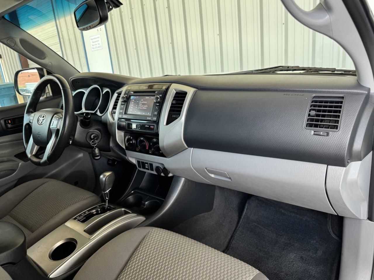 Toyota Tacoma  2012