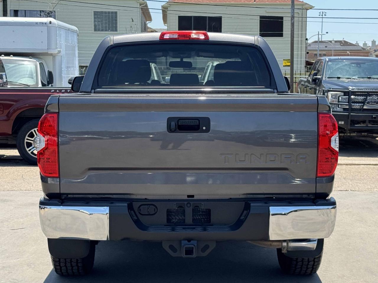 Toyota Tundra  2016