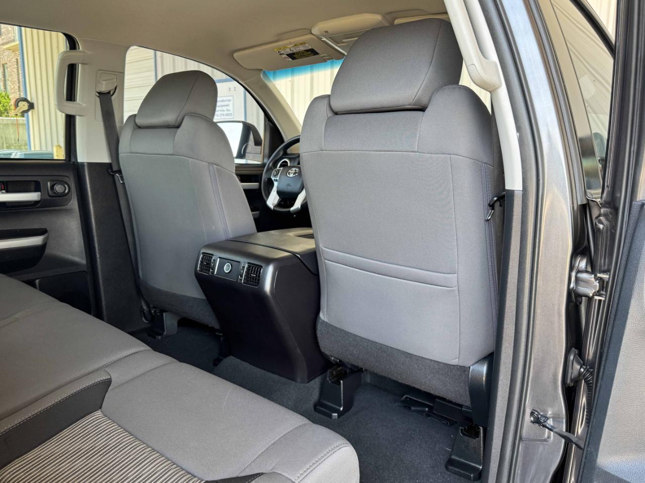 Toyota Tundra  2016