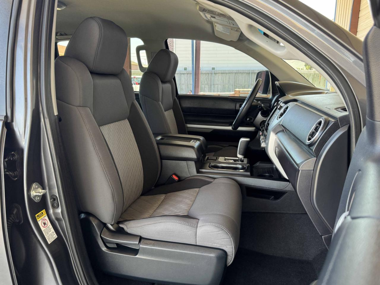 Toyota Tundra  2016