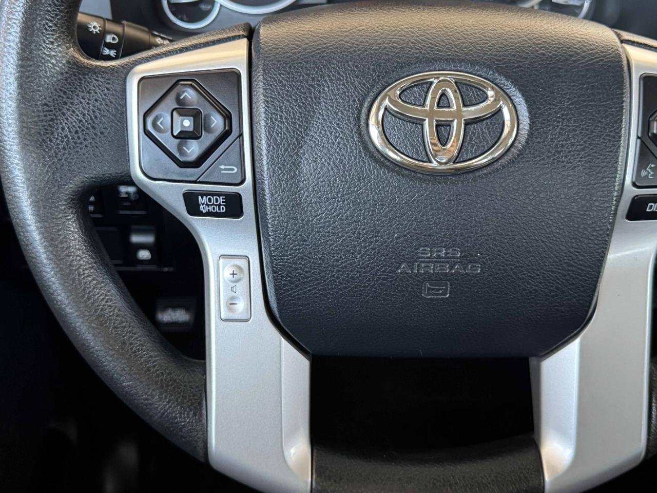 Toyota Tundra  2016