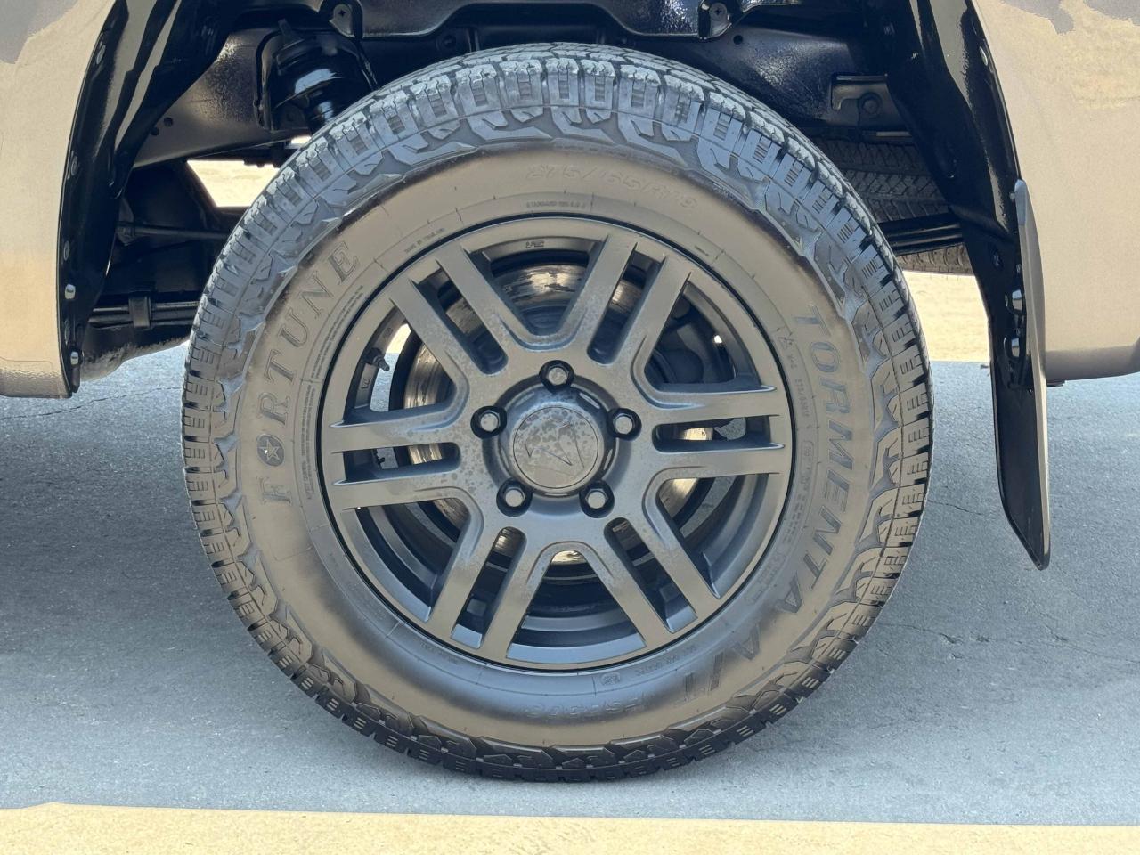 Toyota Tundra  2016