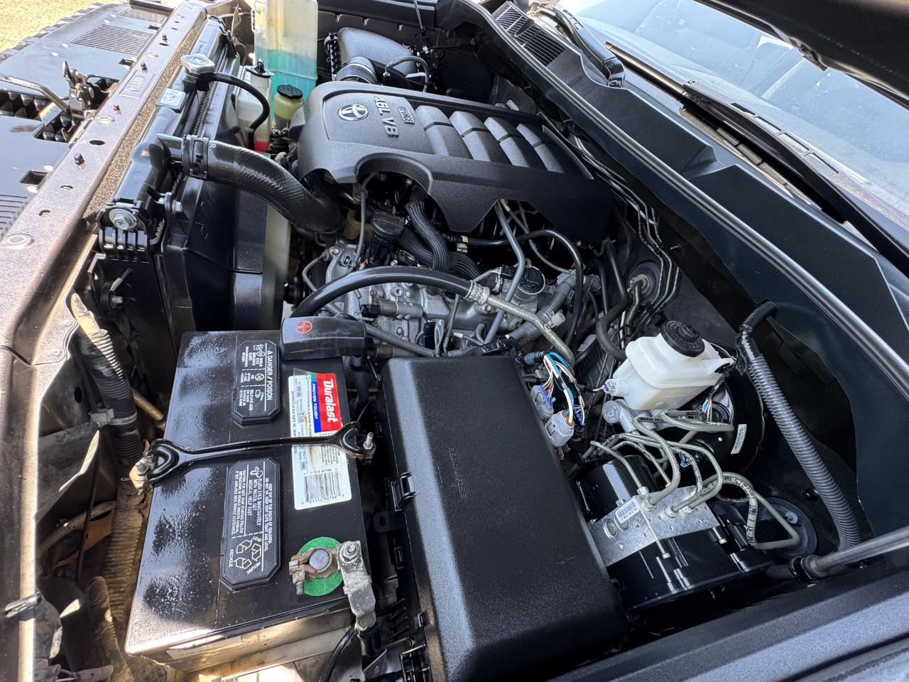 Toyota Tundra  2016