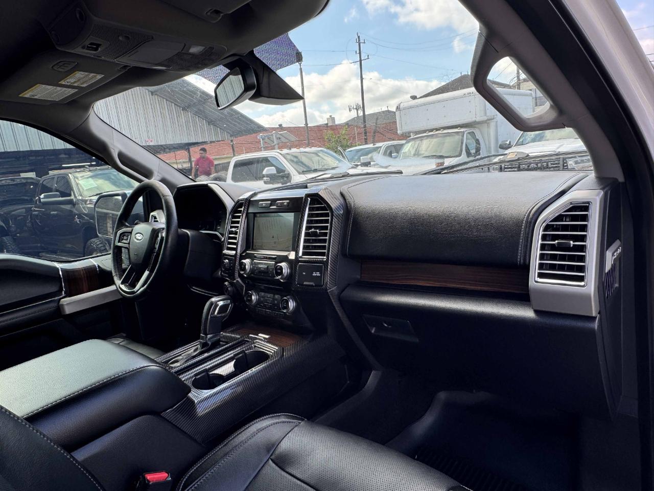 Ford F-150 Lariat SuperCrew 4WD 2016