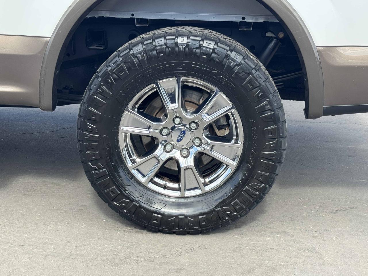 Ford F-150 Lariat SuperCrew 4WD 2016