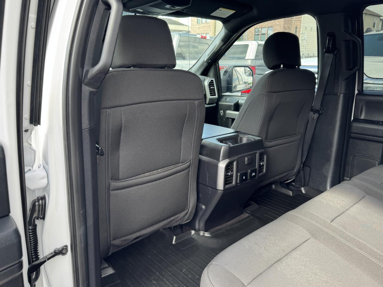 Ford F-150 XLT SuperCrew 2WD 2018