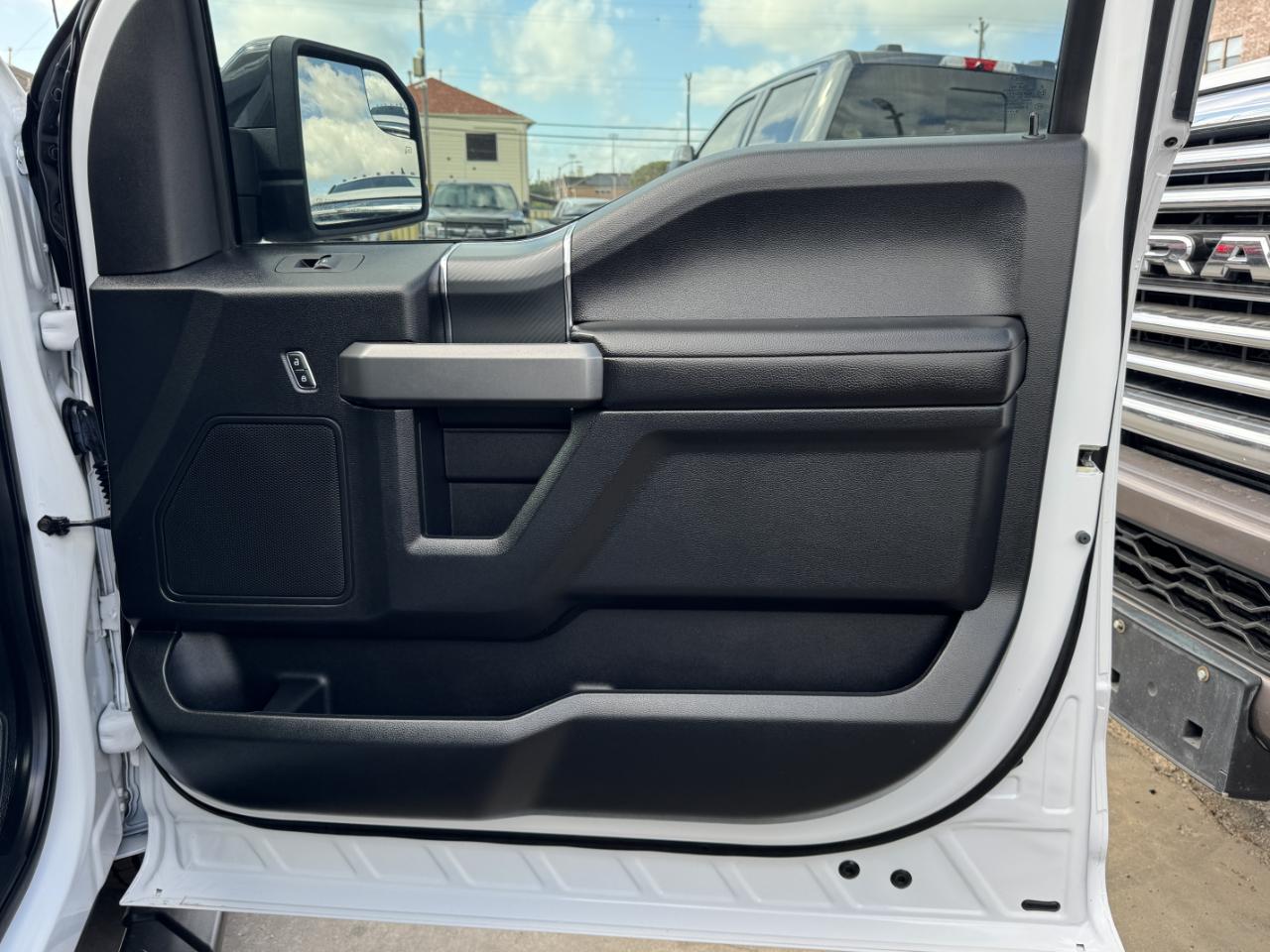 Ford F-150 XLT SuperCrew 2WD 2018