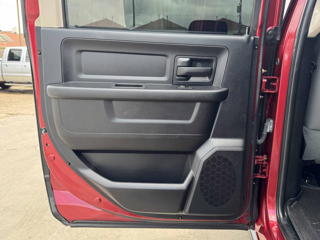 RAM 2500 Tradesman Crew Cab 4WD 2014