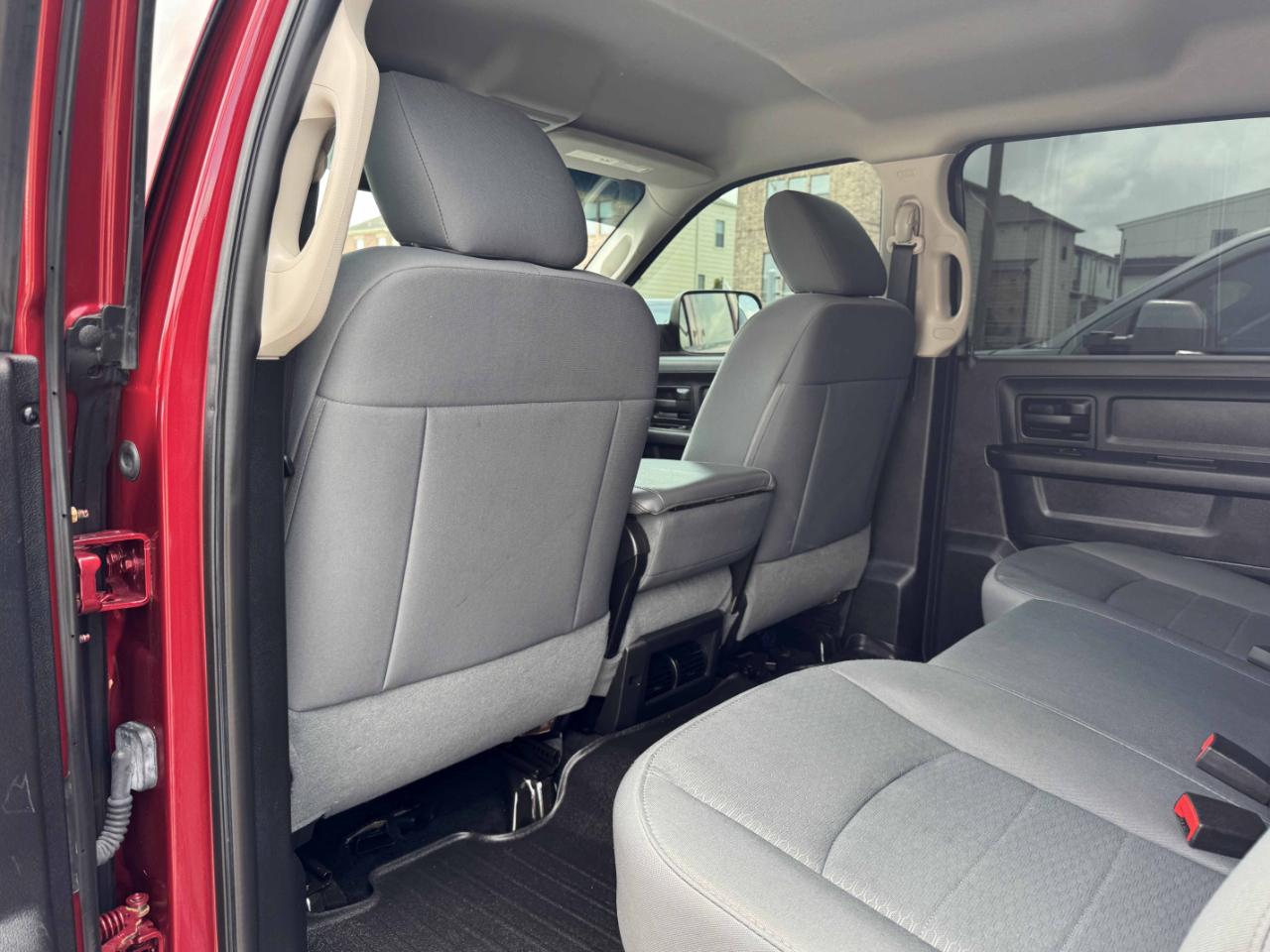 RAM 2500 Tradesman Crew Cab 4WD 2014