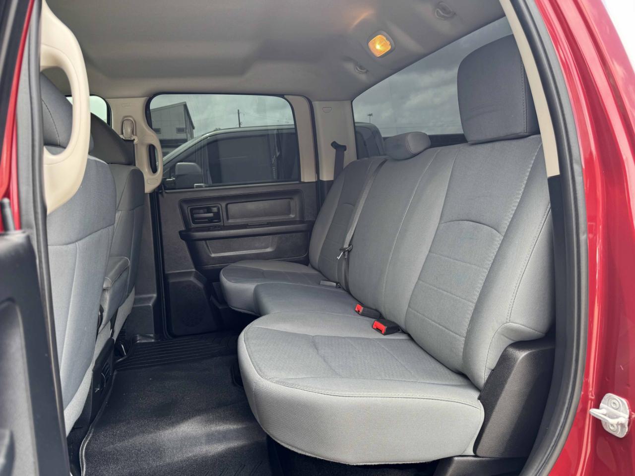 RAM 2500 Tradesman Crew Cab 4WD 2014