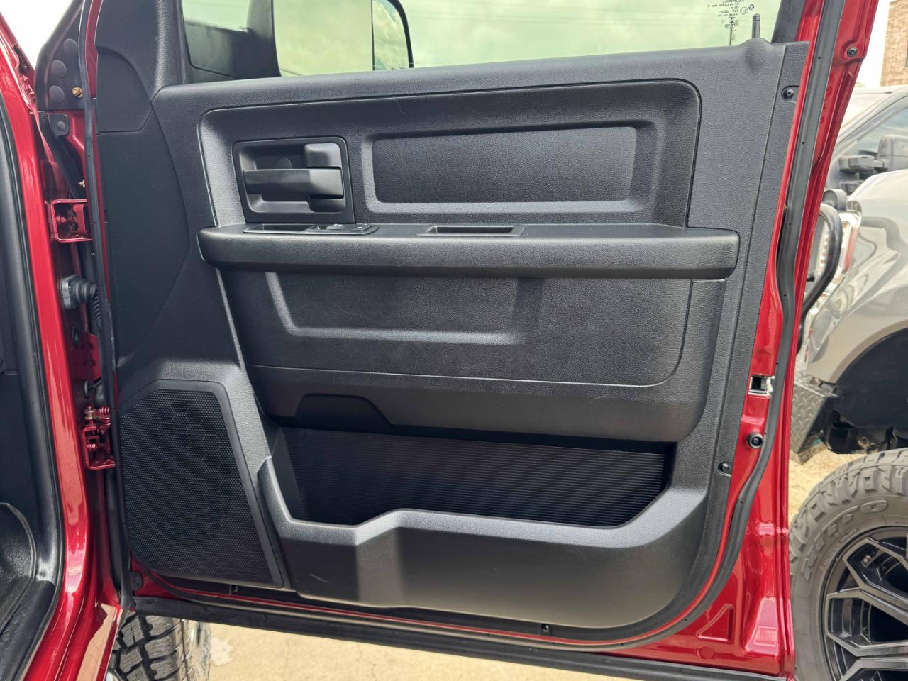 RAM 2500 Tradesman Crew Cab 4WD 2014