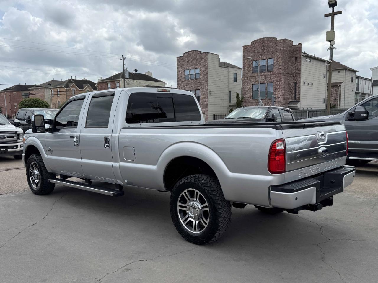 Ford Super Duty F-350 SRW  2013