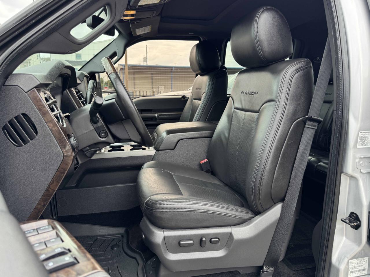 Ford Super Duty F-350 SRW  2013