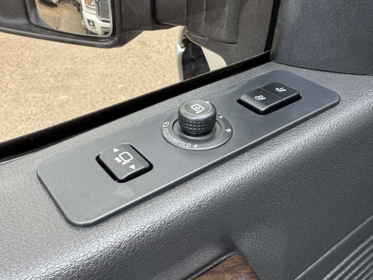 Ford Super Duty F-350 SRW  2013