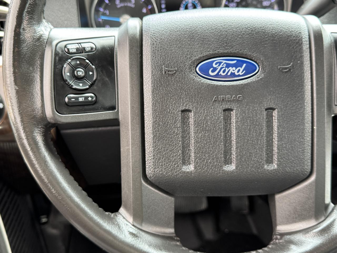 Ford Super Duty F-350 SRW  2013