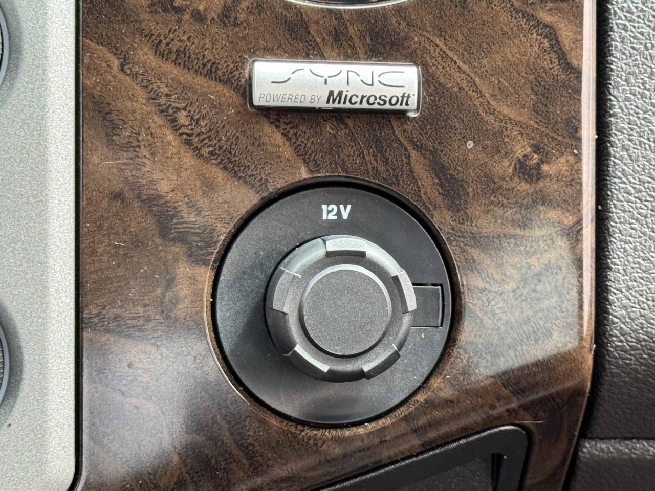 Ford Super Duty F-350 SRW  2013