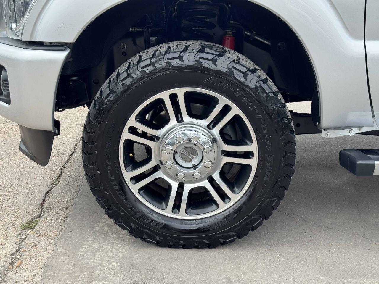 Ford Super Duty F-350 SRW  2013